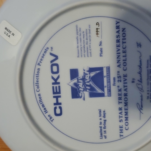 Hamilton Collection 25th Anniversary Star Trek Chekhov commemorative plate - Picture 3 of 4